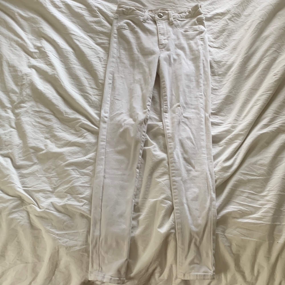 American Eagle White Skinny Jeans